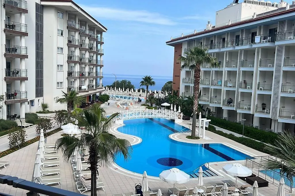 Apartment Luks Daire 5 Yildizli Otelde Kusadasi
