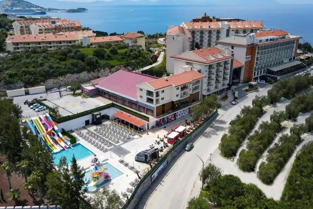 Luks Daire 5 Yildizli Otelde Kusadasi Apartment