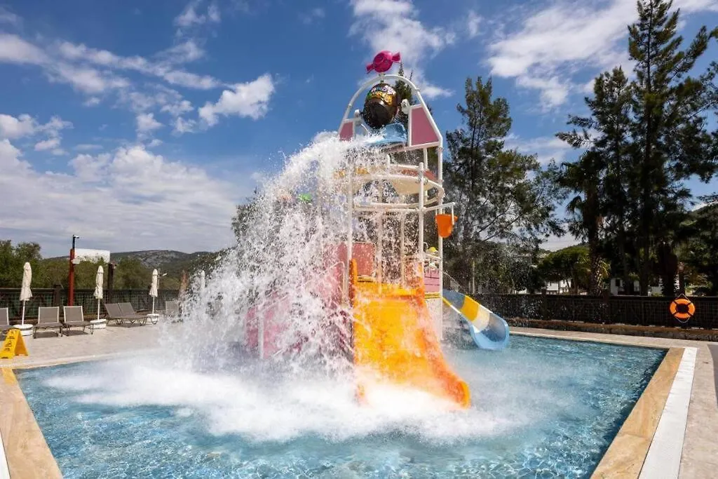 Luks Daire 5 Yildizli Otelde Kusadasi